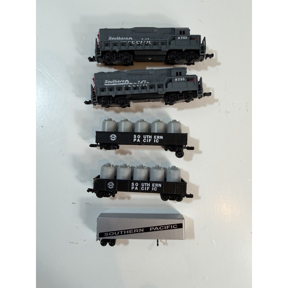 Southern Pacific Train Set by High Speed (Defective)